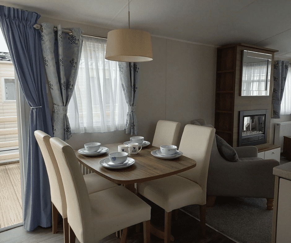 Willerby Avonmore dining area
